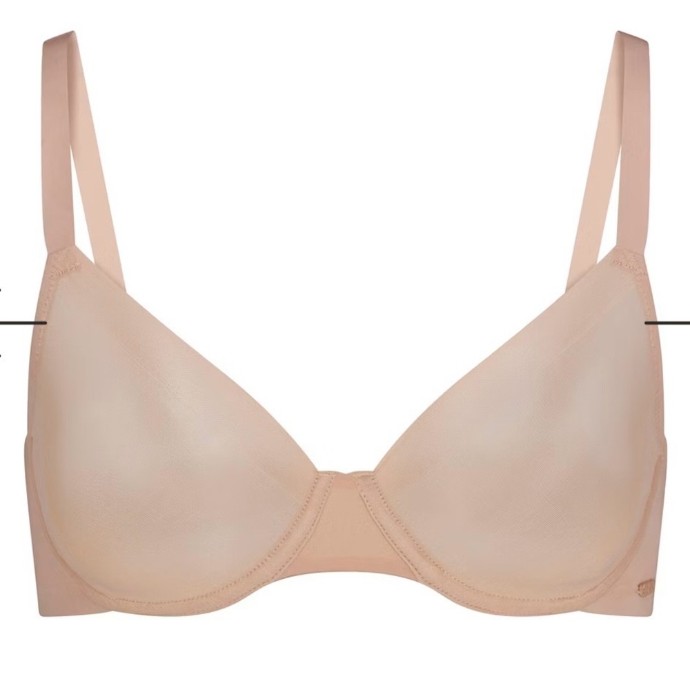 SKIMS Soft Beige Bra